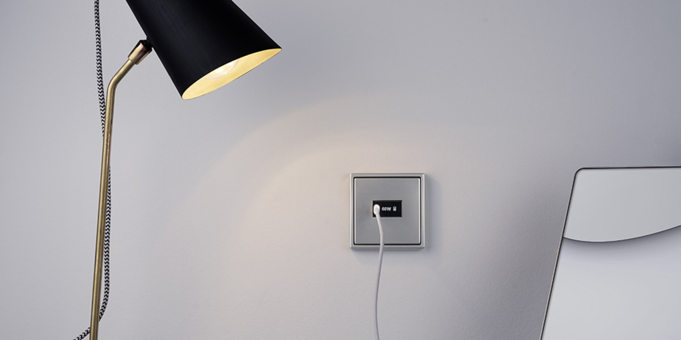 Ladegerät USB PD 60 bei Elektro Schymala GmbH in Ingolstadt