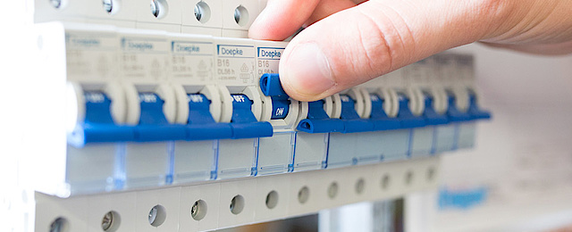 Schalt­schrank­bau bei Elektro Schymala GmbH in Ingolstadt